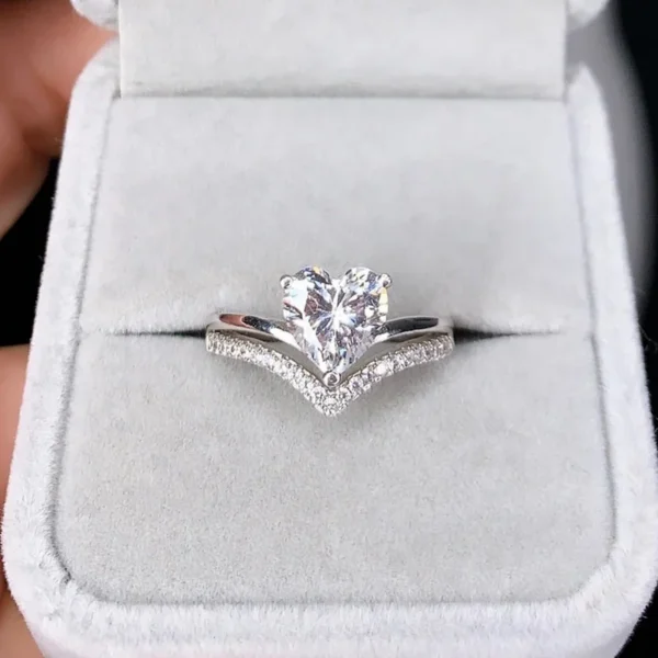 Delicate Silver Color White Zircon Stones Heart Rings for Women - Image 6