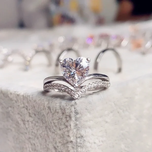 Delicate Silver Color White Zircon Stones Heart Rings for Women - Image 3